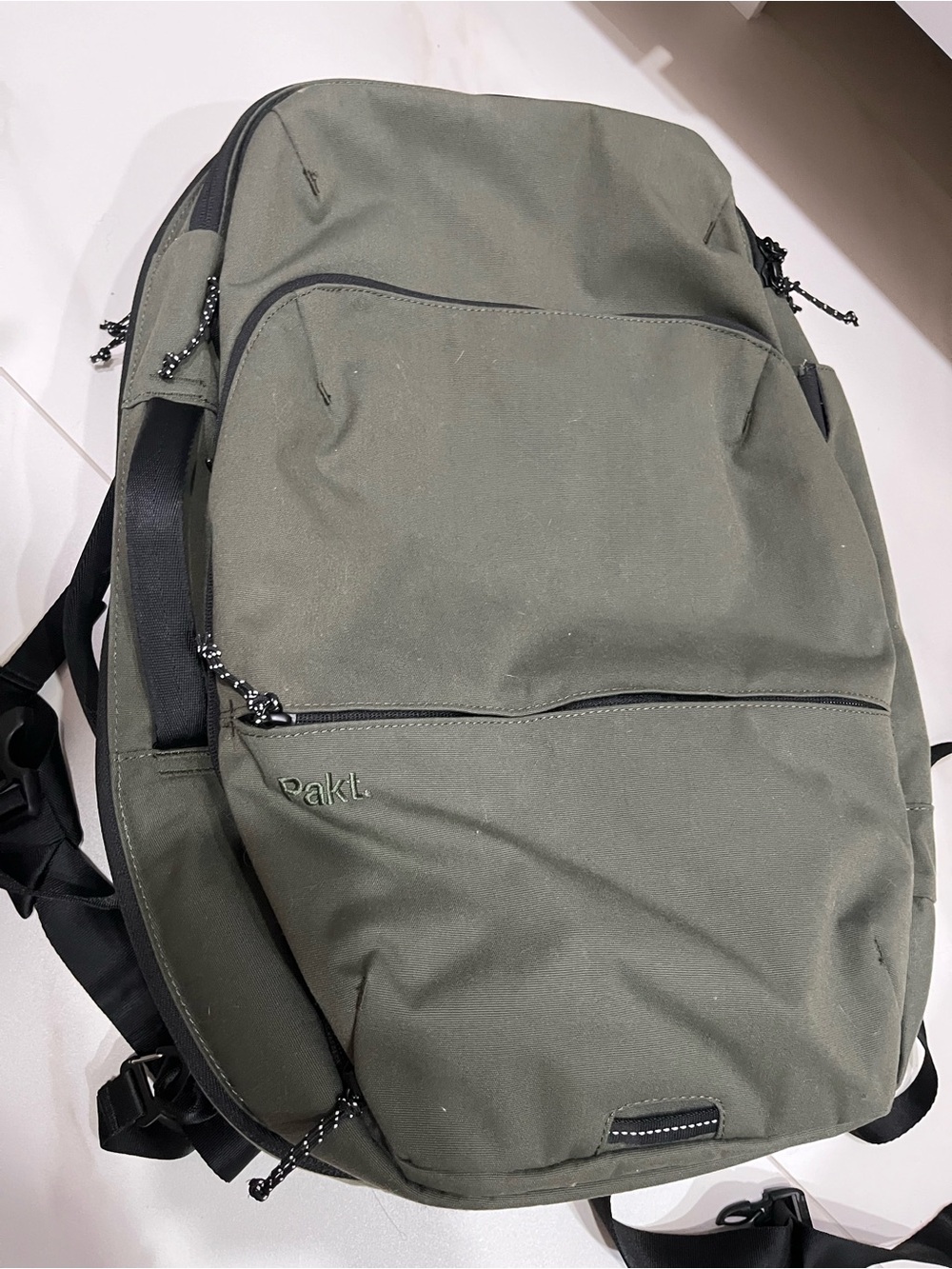 PAKT the travel backpack Forest green 35L - Picture 13 of 16